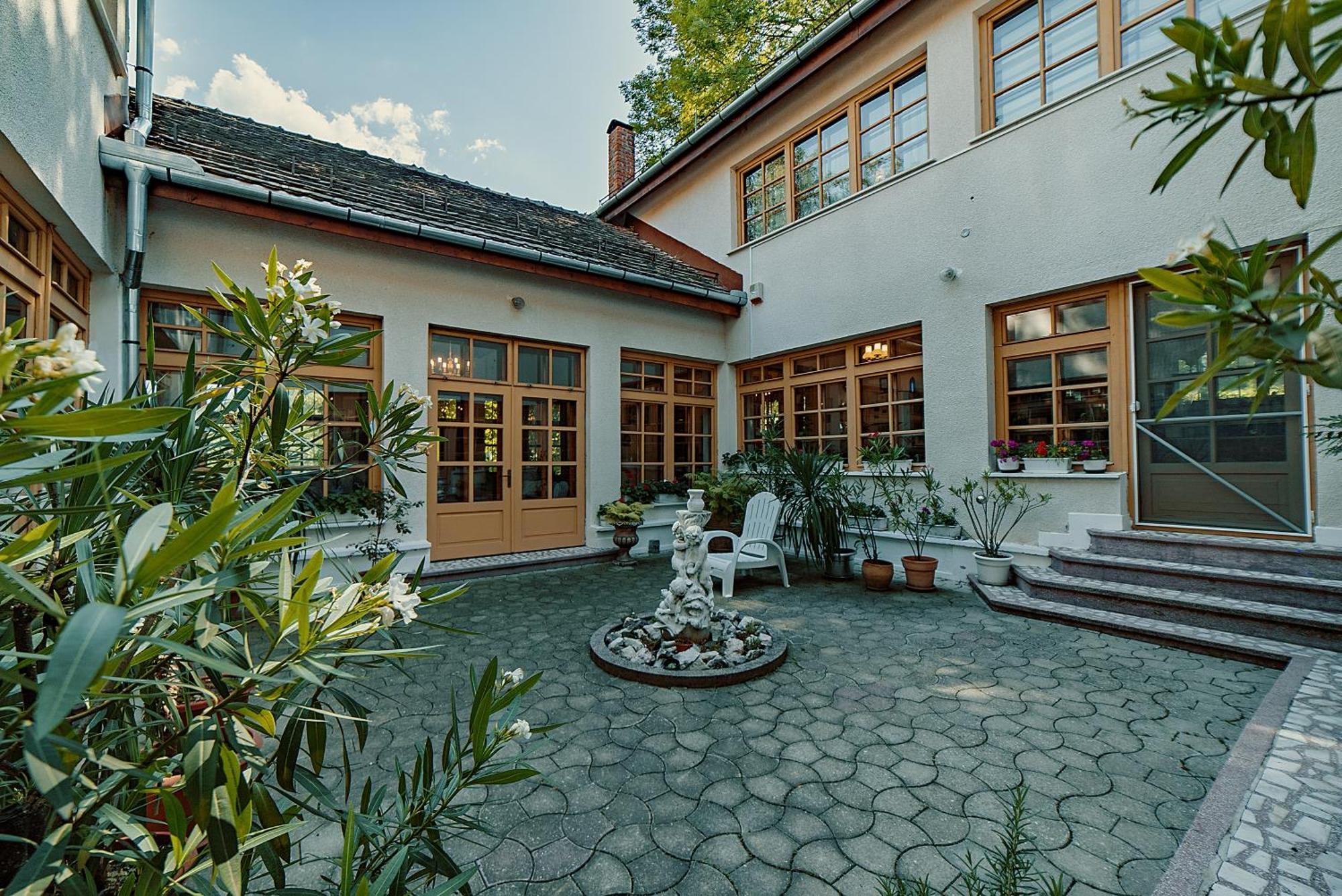 Villa Alba By Akasha Retreat Bran  Eksteriør billede